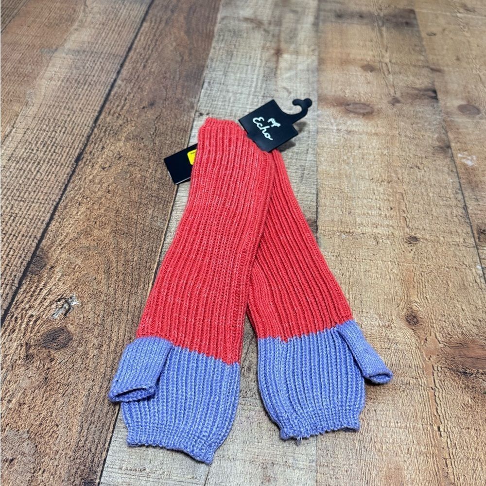 Echo Super Soft Fingerless Gloves Nwt - image 5
